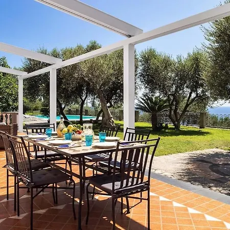 Villa Relais Mamma Mia Sea Views Pool & Terraces Massa Lubrense